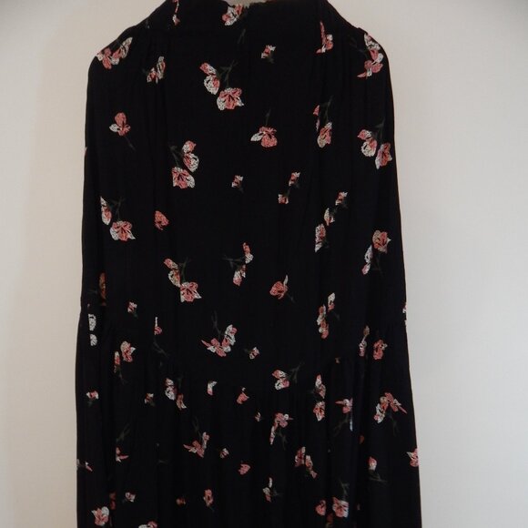Torrid Black Floral Print Button Front Maxi Skirt - Picture 10 of 10